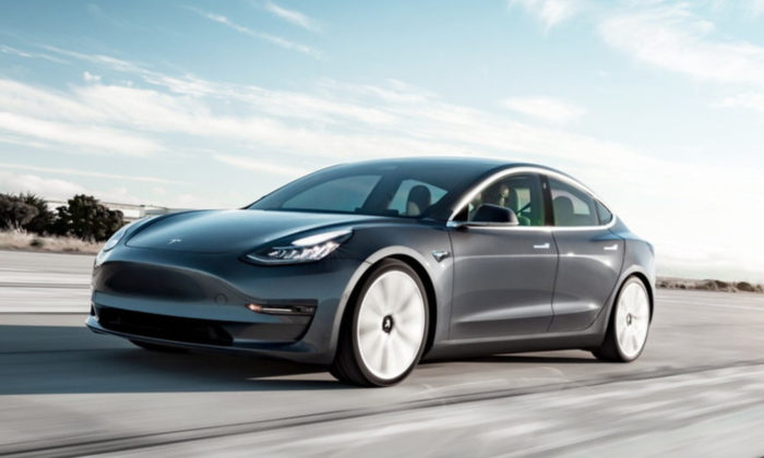 Tesla Model 3 - Terza auto elettrica più venduta in Europa a dicembre 2019