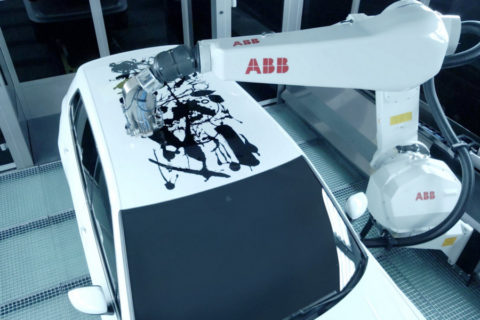 ABB mostra cosa sa fare il suo robot per la verniciatura 2