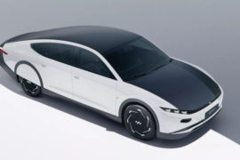 Lightyear 0 - La prima auto elettrica a pannelli solari 4