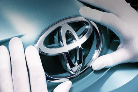 Toyota taglia le previsioni sulla produzione di luglio