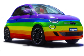 Fiat 500 elettrica auto arcobaleno. Maggiore