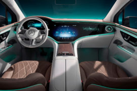 Mercedes-Benz EQE - Immagini teaser degli interni 1