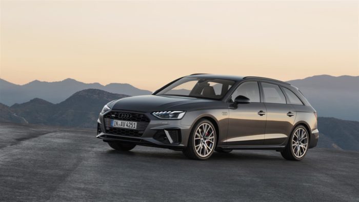 Audi A4, la media tedesca si aggiorna con allestimenti più ricchi 2
