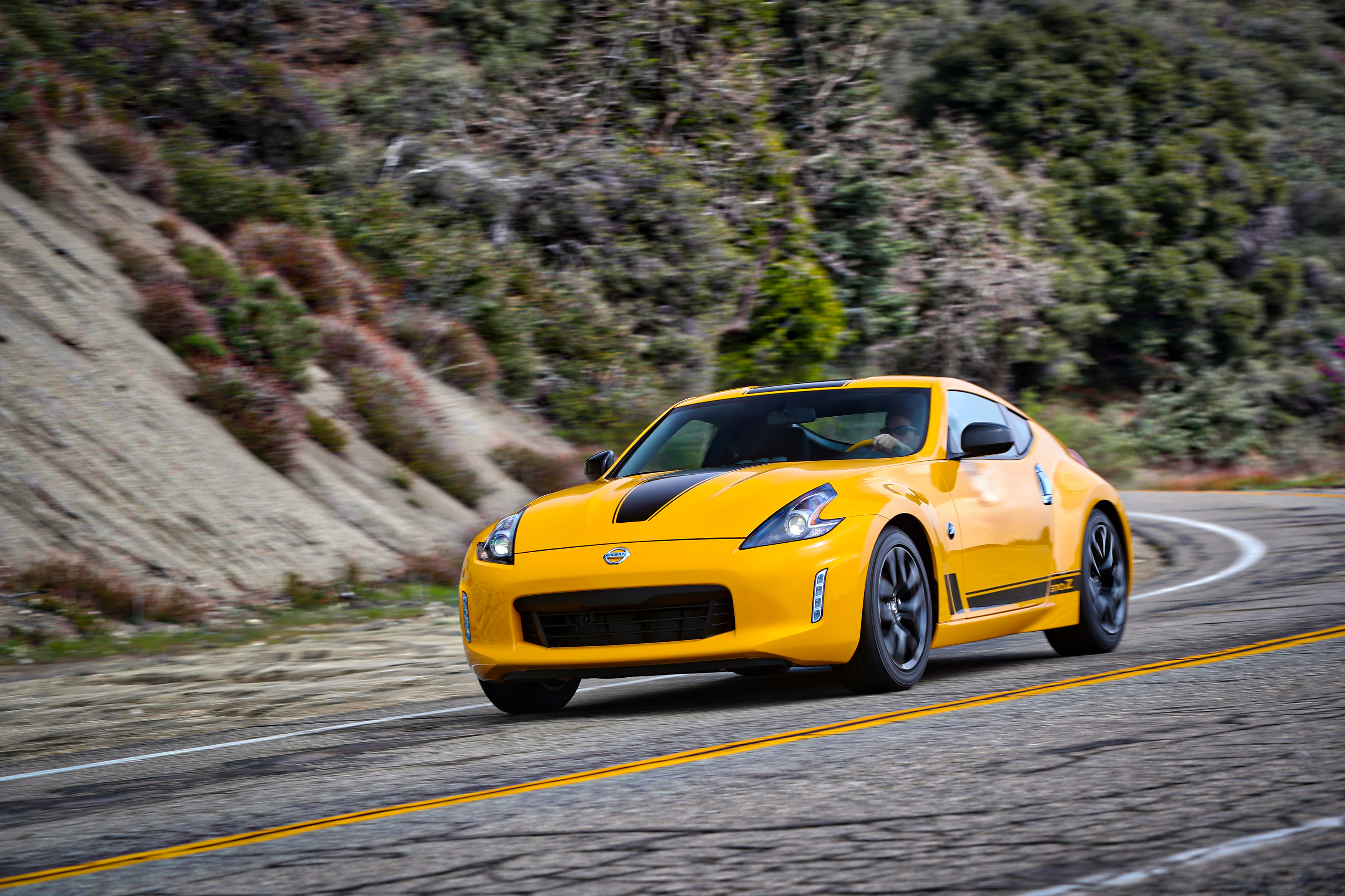 Nissan 370Z Coupe Heritage Edition