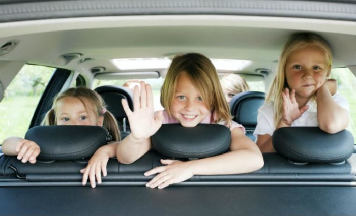 Bambini in auto