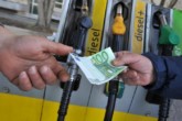 Benzina e gasolio auto, a settembre spesi 39,9 miliardi di euro