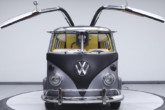 Velocity Motorcars Volkswagen Bulli Ritorno al futuro 2