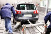 Case auto tedesche accusate di usare cavie umane per test su gas di scarico