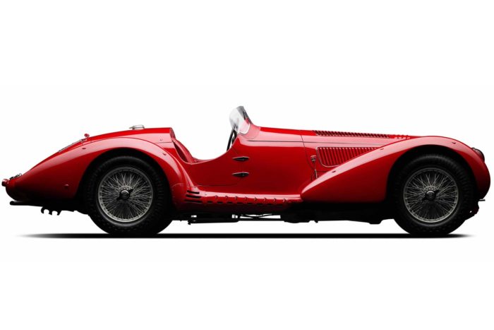 La mitica Alfa Romeo 8C, dominatrice delle corse negli anni Trenta