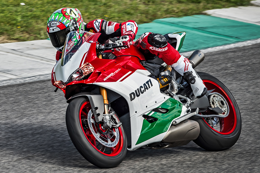 14_1299 Panigale R Final Edition_UC69710_High