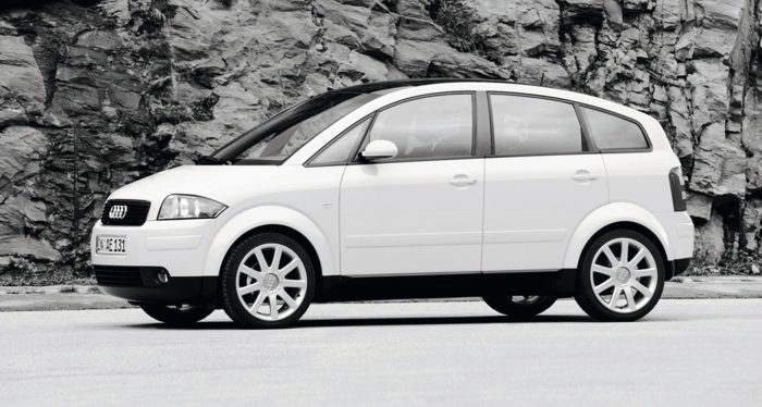 Audi A2 e-tron, i segreti e le caratteristiche del ritorno della compatta (ora elettrica) 3 Audi A2 1999 2005 e1788772839735 700x374