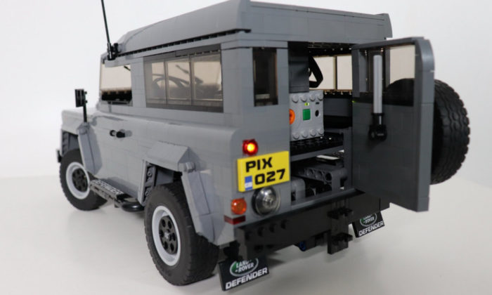 Land Rover Defender Lego radiocomandato 9