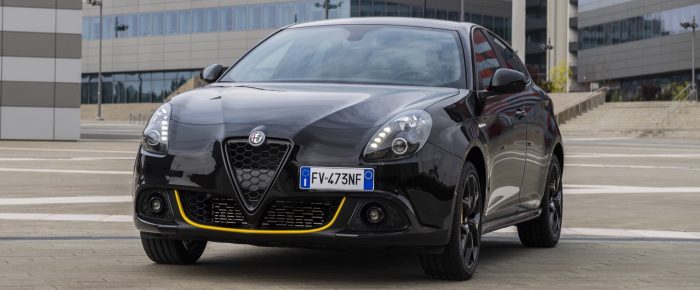 Alfa Romeo Giulietta Sport Carbon Edition 3 e1738331900322 700x290