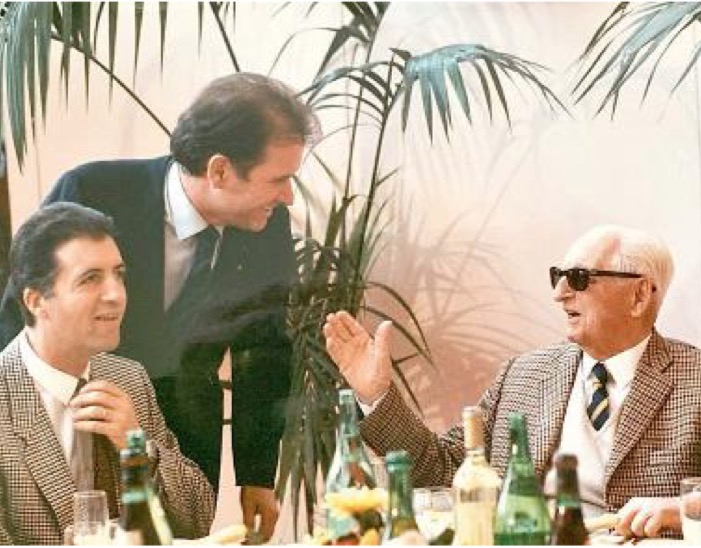 Enzo Ferrari al ristorante Cavallino con il figlio Piero