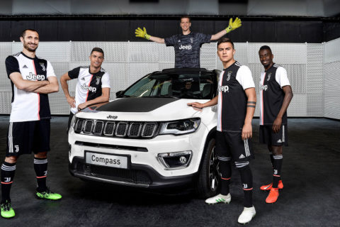 Jeep Compass 122 con Giorgio Chiellini, Cristiano Ronaldo, Wojciech Szczęsny, Paulo Dybala e Blaise Matuidi