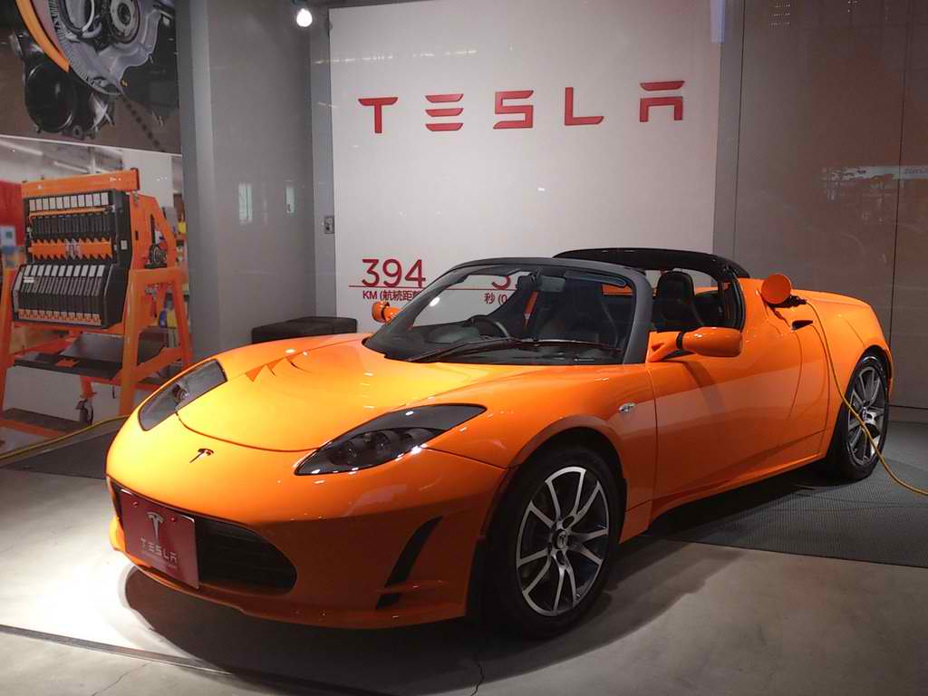 Tesla Roadster - 2008