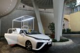 Papamobile a idrogeno, una Toyota Mirai speciale per Papa Francesco