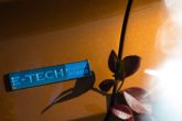 Renault leader in Italia di ibride plug-in e elettriche con la gamma E-Tech