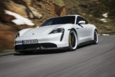 Aggiornamento software gratuito per i modelli di Porsche Taycan 2020 - Migliorata accelerazione da zero a 200 km/h in 9,6 secondi con Launch Control di 0,2 secondi più veloce