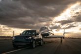 Virgin Galactic e Land Rover presentano la Spaceshift VSS Imagine