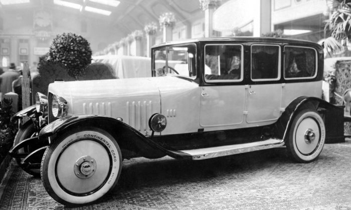 Mercedes-Maybach-100 anni-Maybach 22-70 HP W 1921