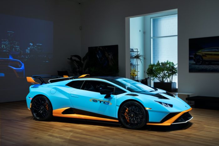 Lamborghini inaugura una nuova VIP lounge a New York - 7