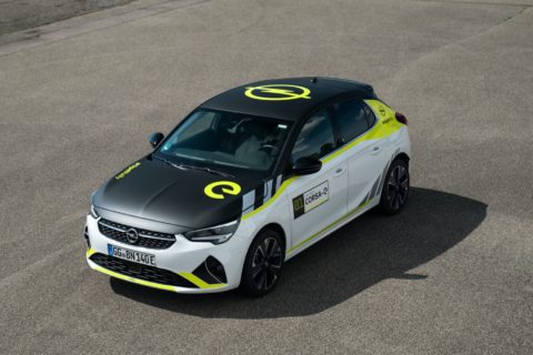 Opel Corsa elettrica diventa cattiva con il Rally Design Kit