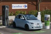 Shop & Charge, sconti per la ricarica di Fiat 500 elettrica a Carrefour
