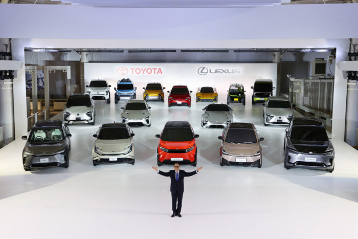 Toyota annuncia 16 modelli elettrici, Lexus farà solo auto a batterie Akio Toyoda