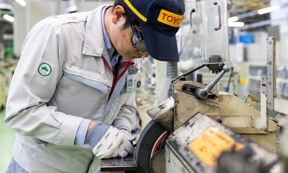 Toyota - Aumento della produzione all'estero