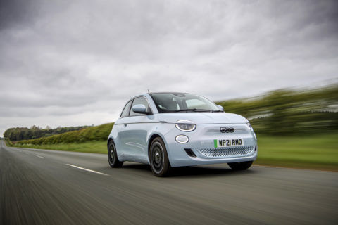 Bis per Fiat 500, stata nominata “best small electric car” ai What Car? Electric Car Awards