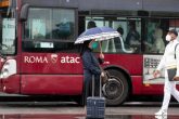In agosto anche a Roma scatterà l'aumento dei biglietti di bus e metro (Ansa)