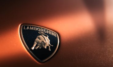 Lamborghini-auto-4-370x220.jpeg