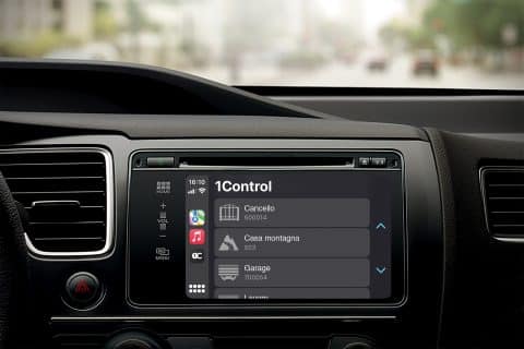 1Control, apertura cancelli e garage con Apple CarPlay e Android Auto