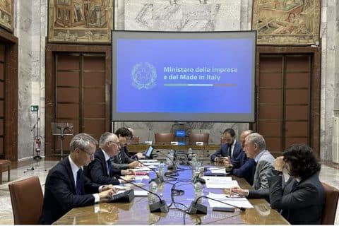 Stellantis, Tavares «Produrremo 1 milione di auto in Italia»