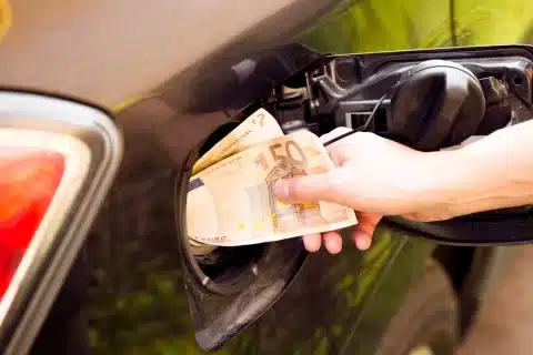 Le migliori app per risparmiare sulla benzina
