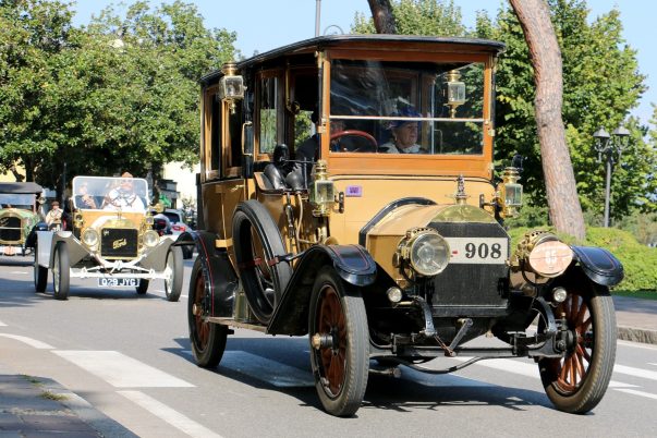 Fenomenale-ASI-Show-a-Pesaro-motori-storici-nella-Capitale-della-Cultura-2024--603x402.jpg