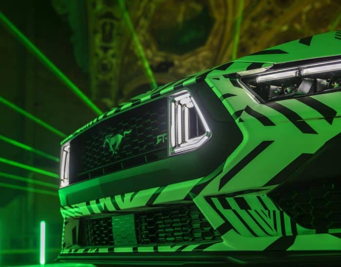 Ford Mustang RTR 3 700x549