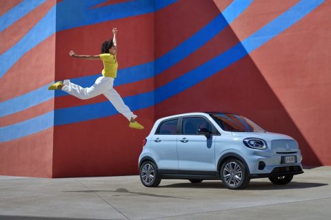 Leapmotor, forti sconti sulle elettriche, la citycar T03 e il Suv C10