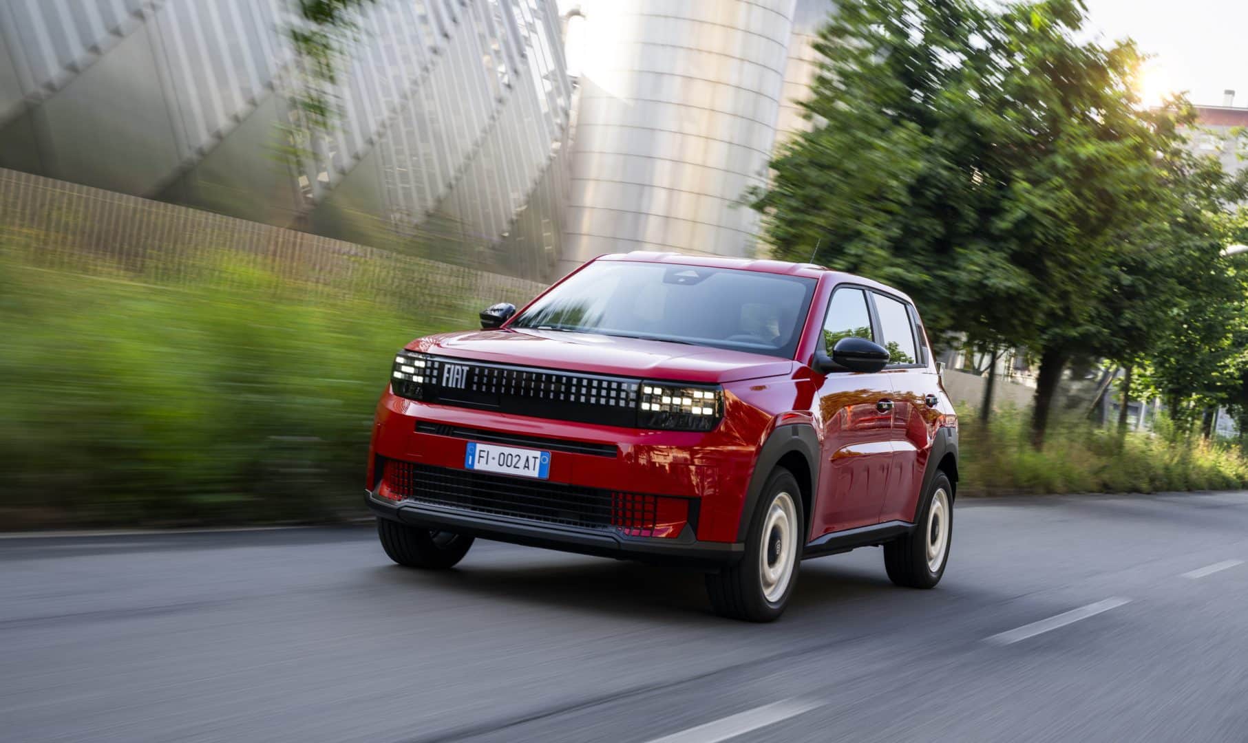 Nuovo Fiat Grande Panda 2025 su strada le foto ufficiali 103 1813x1080