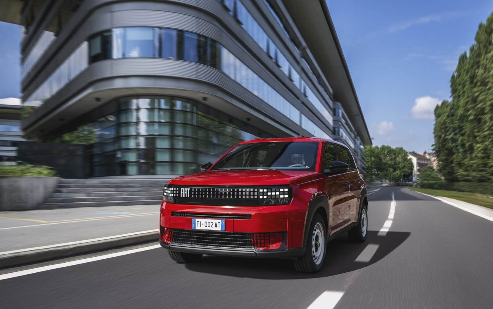 Nuovo Fiat Grande Panda 2025 su strada le foto ufficiali 106 1721x1080