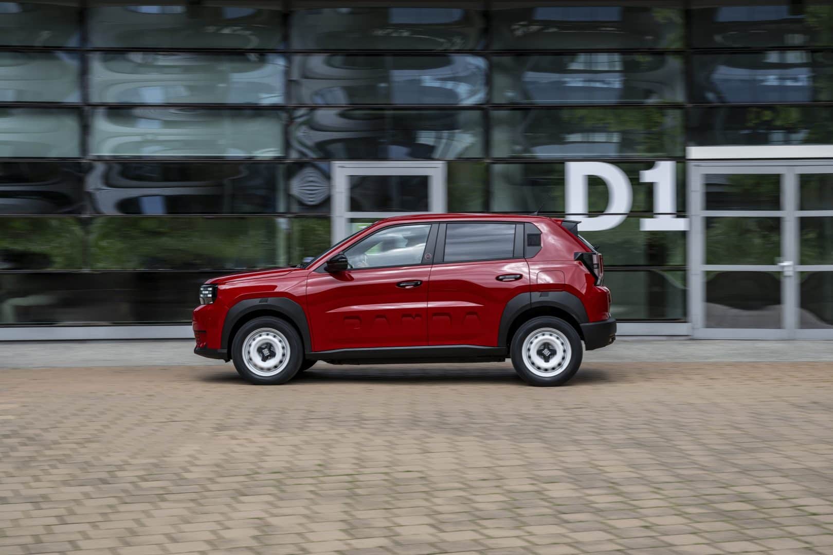 Nuovo Fiat Grande Panda 2025 su strada le foto ufficiali 117 1620x1080