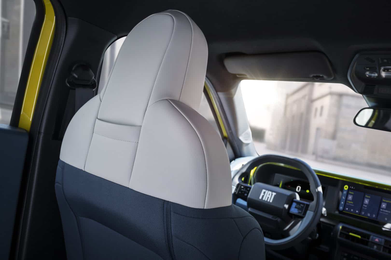 Nuovo Fiat Grande Panda 2025 su strada le foto ufficiali 182 1620x1080