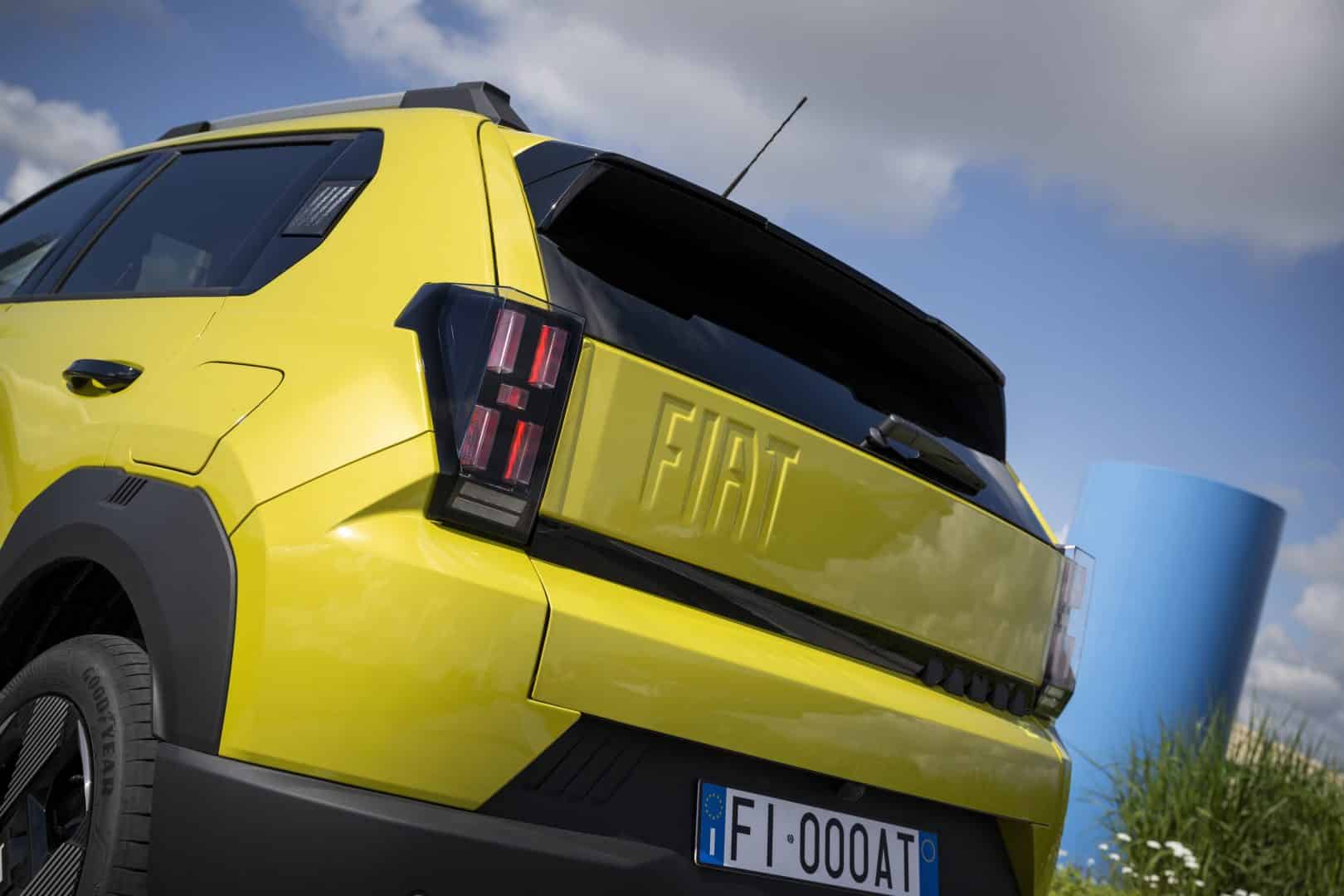Nuovo Fiat Grande Panda 2025 su strada le foto ufficiali 27 1620x1080