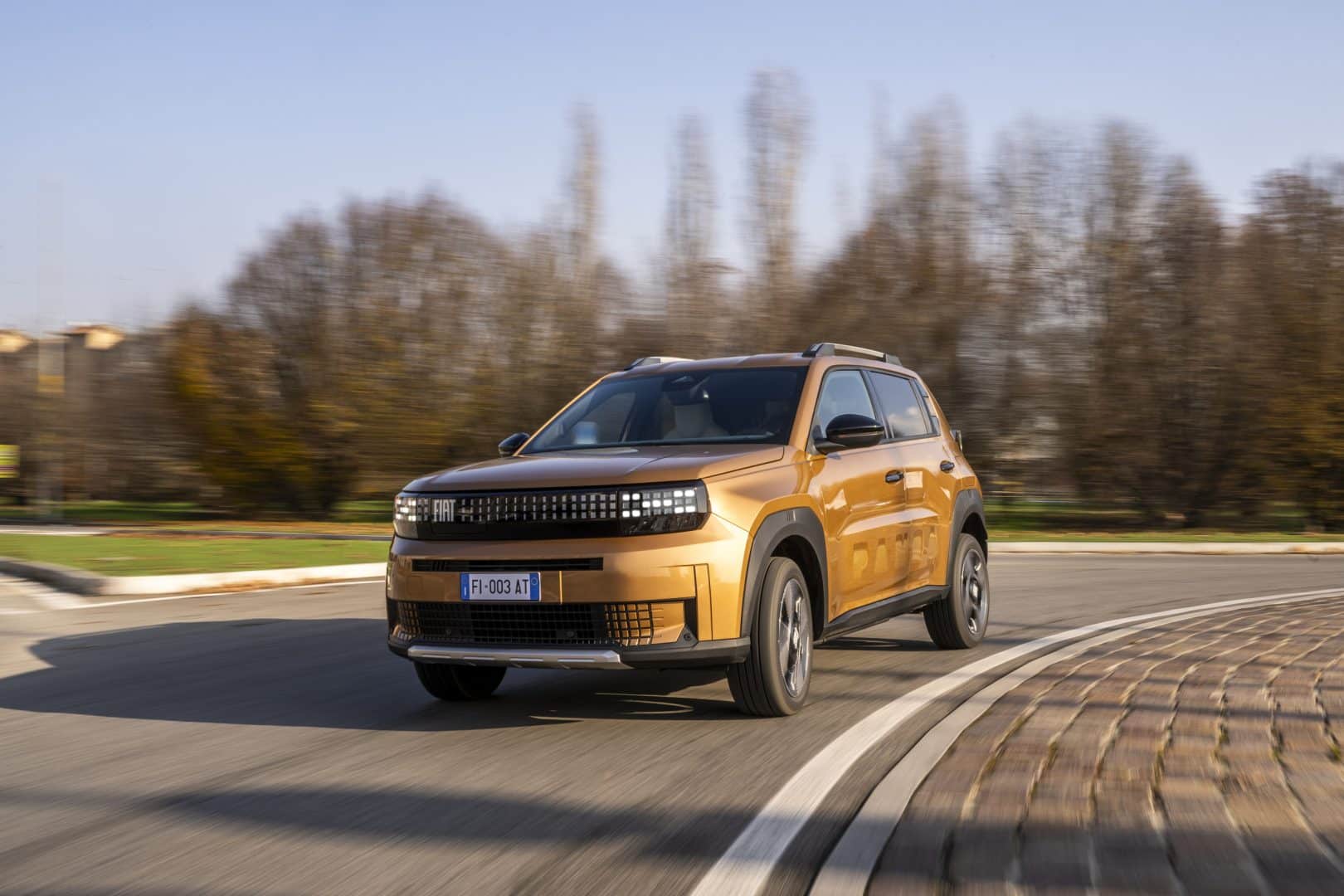 Nuovo Fiat Grande Panda 2025 su strada le foto ufficiali 62 1620x1080