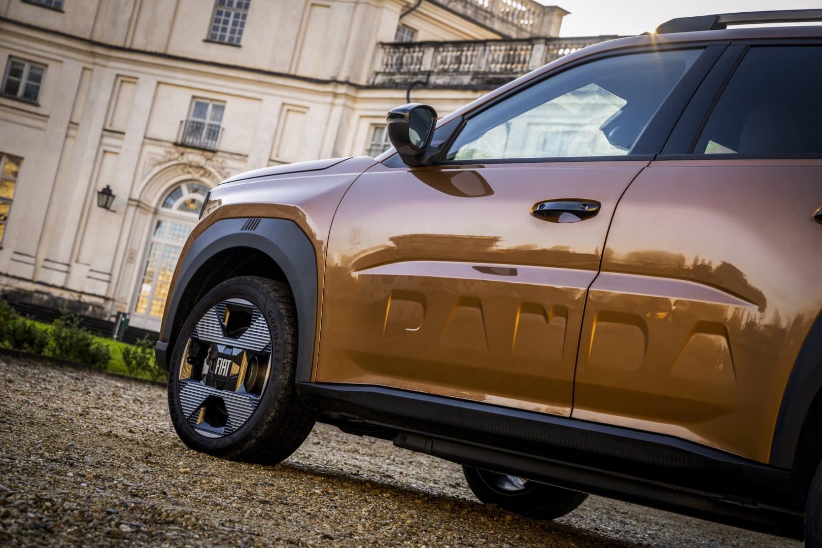 Nuovo Fiat Grande Panda 2025 su strada le foto ufficiali 68 1620x1080