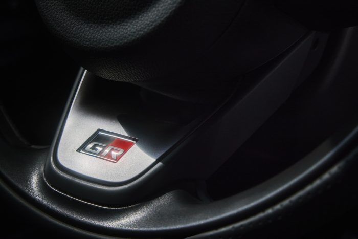 Toyota Yaris Cross GR Sport 2025 6 700x467