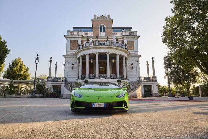 Anantara Concorso Roma Casina Valadier Lamborghini Huracan 700x467