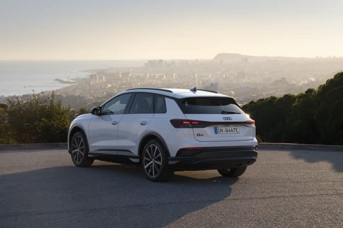 Audi Q4 40 e tron 3 700x467