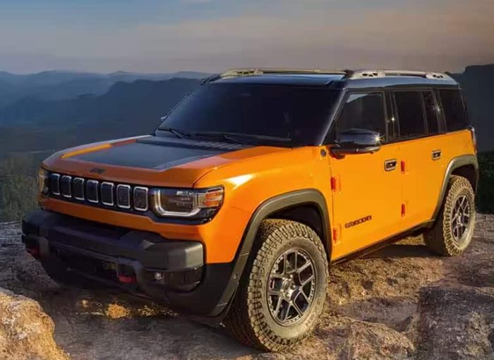 Jeep Recon 4xe.  e1739254984582 700x510